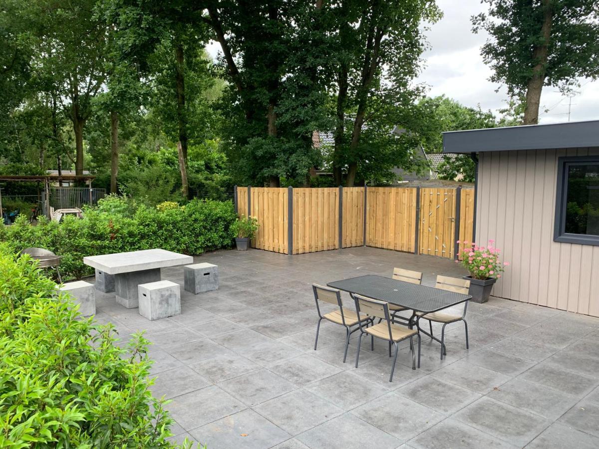 Chalet Moderna Putten Exterior photo