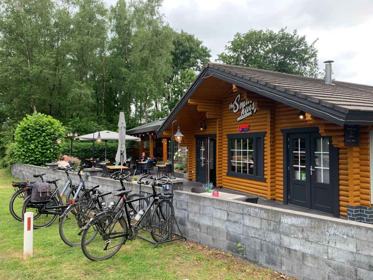 Chalet Moderna Putten Exterior photo